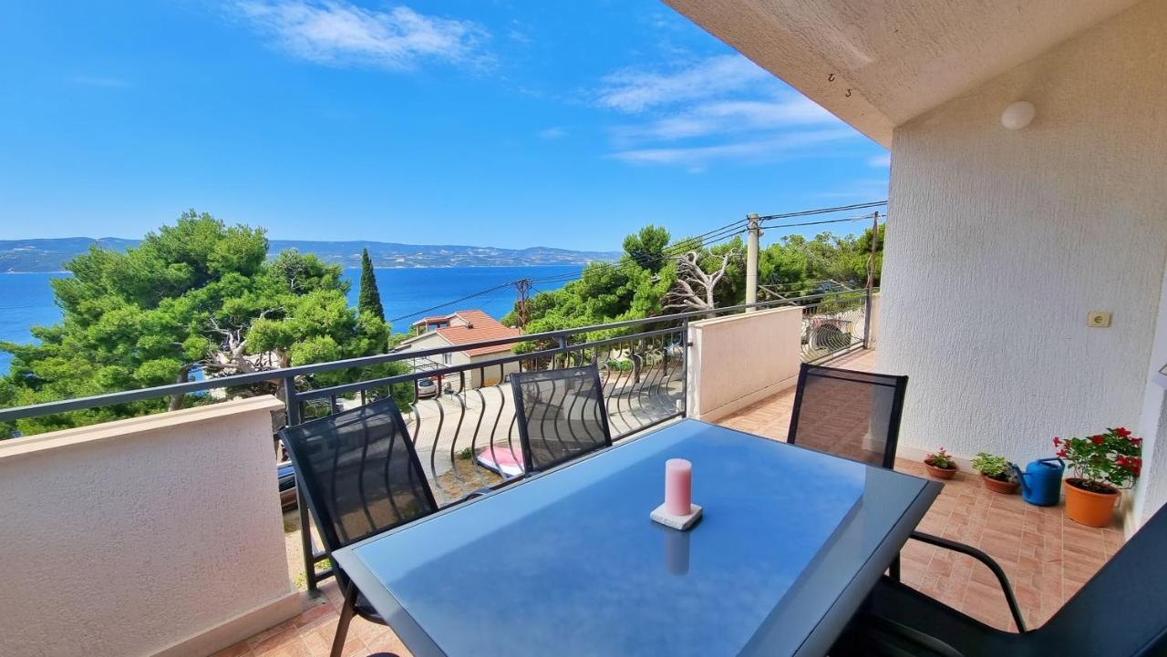 Apartments Gajo Omis Exterior photo