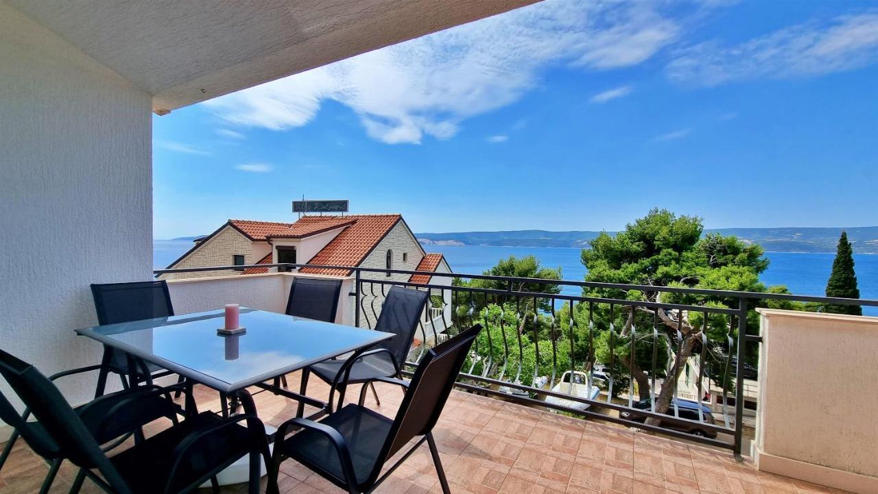 Apartments Gajo Omis Exterior photo
