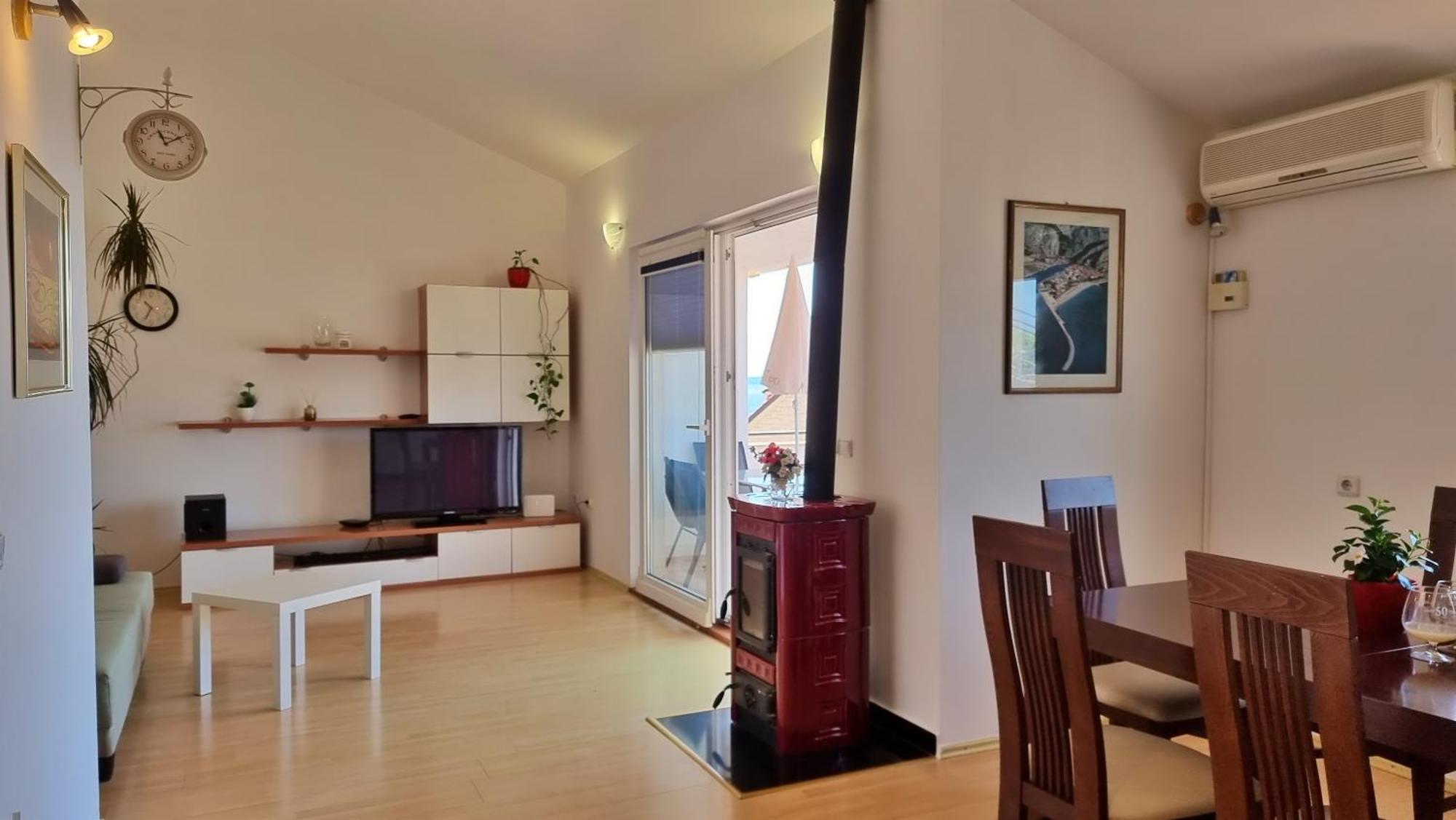 Apartments Gajo Omis Room photo